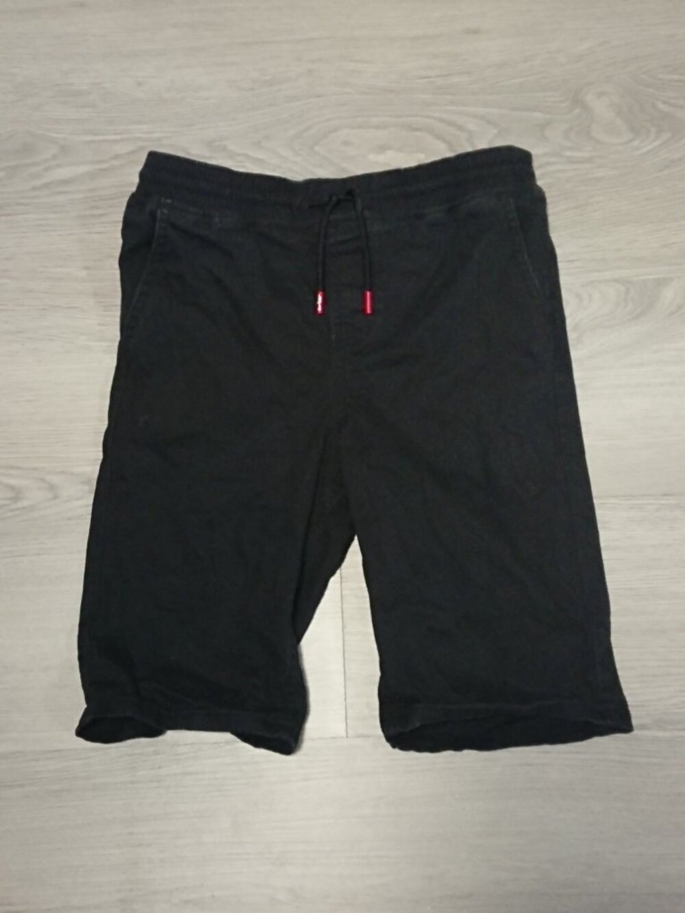 Levi’s Red Label Slim Fit Boys Short Size XL(14-16)